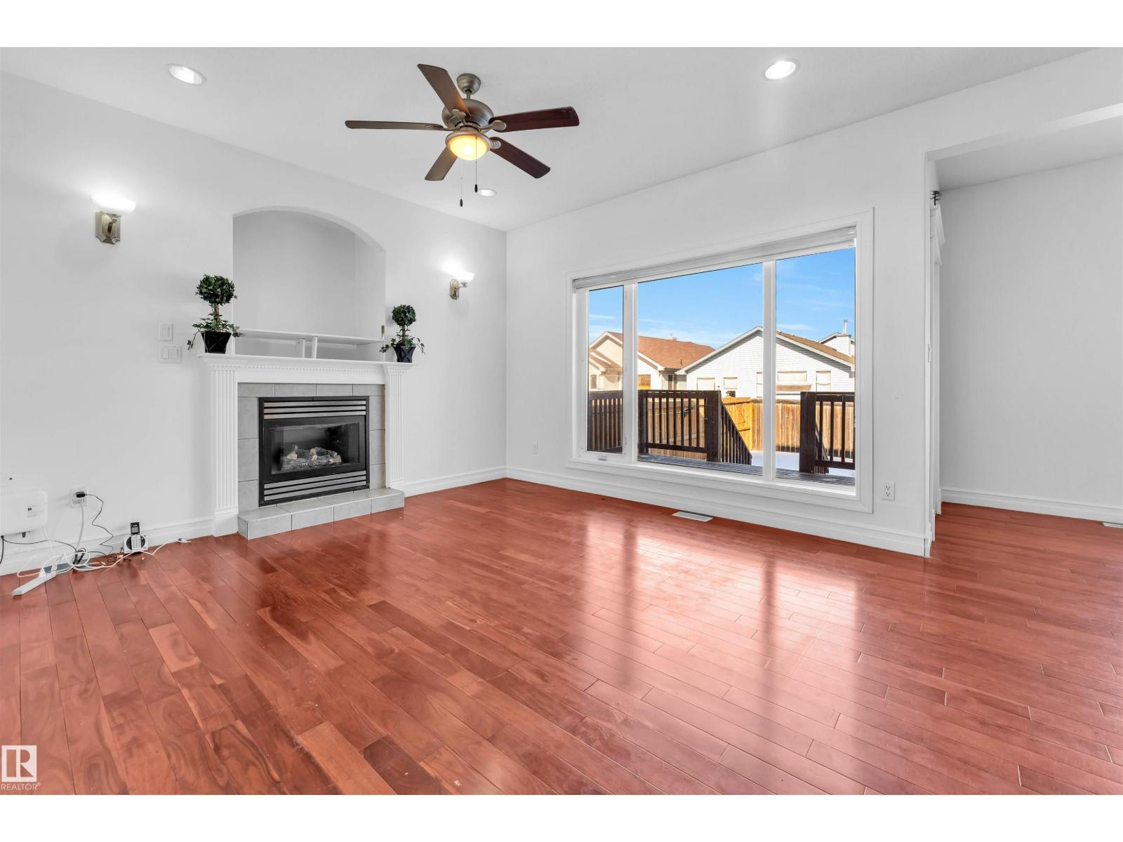 4620 160 Av Nw Property Photo 11