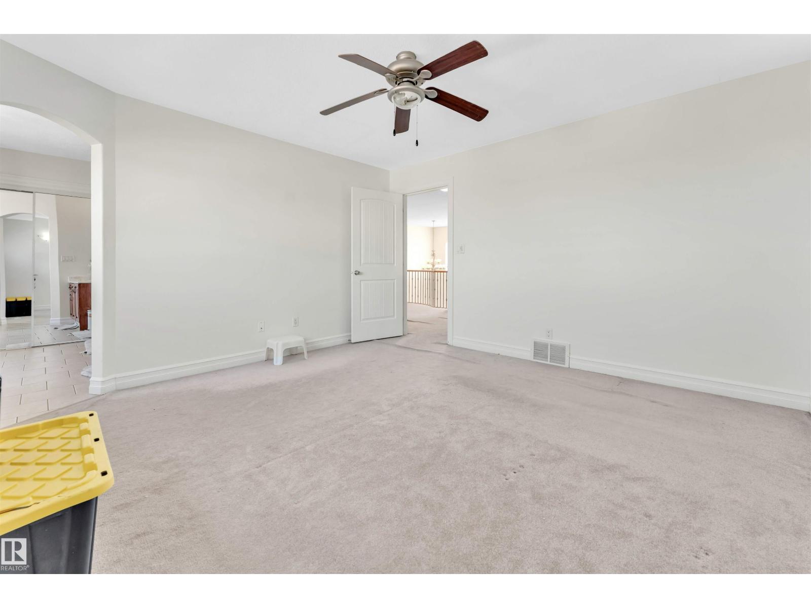 4620 160 Av Nw Property Photo 21