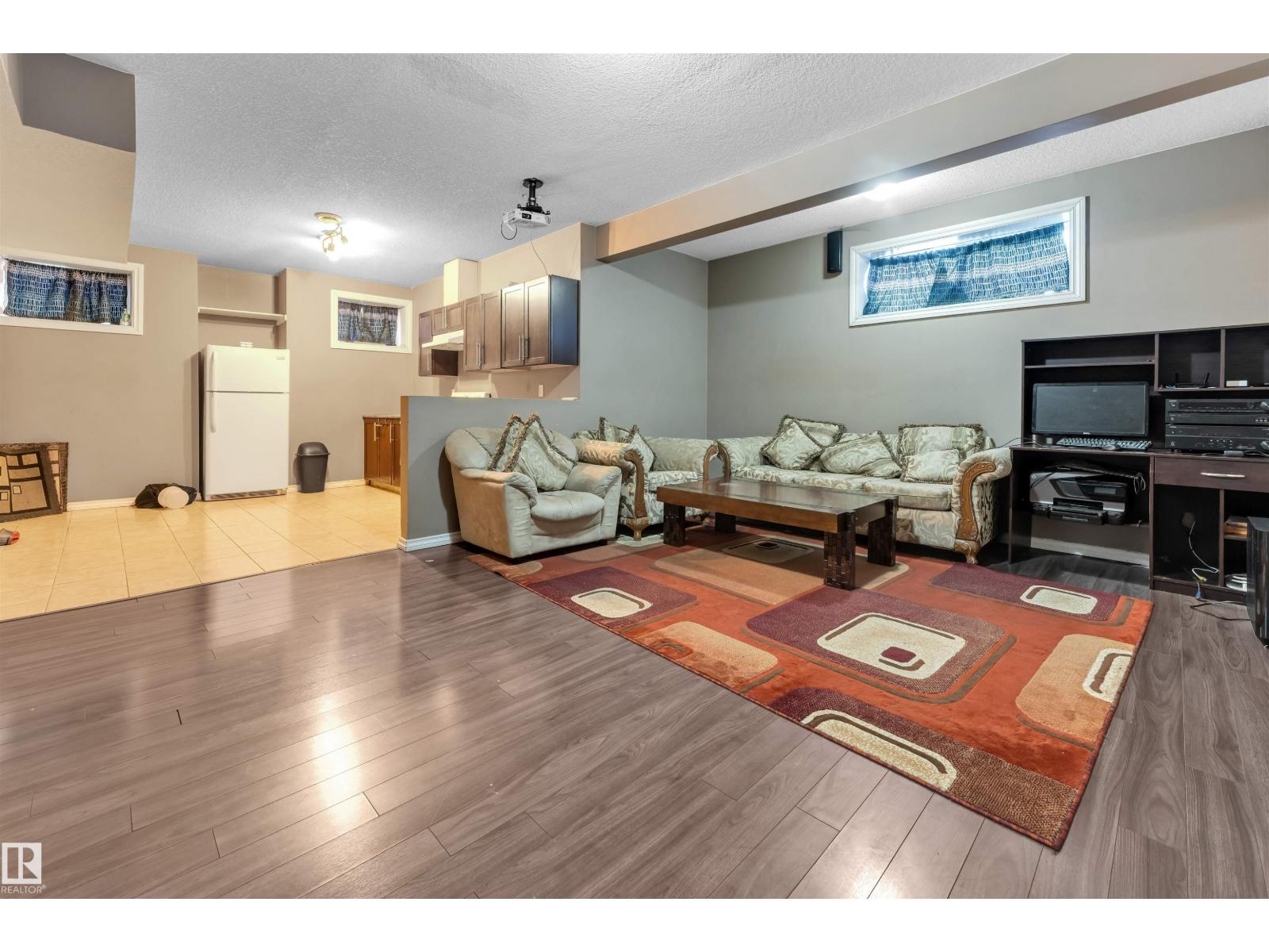 4620 160 Av Nw Property Photo 36