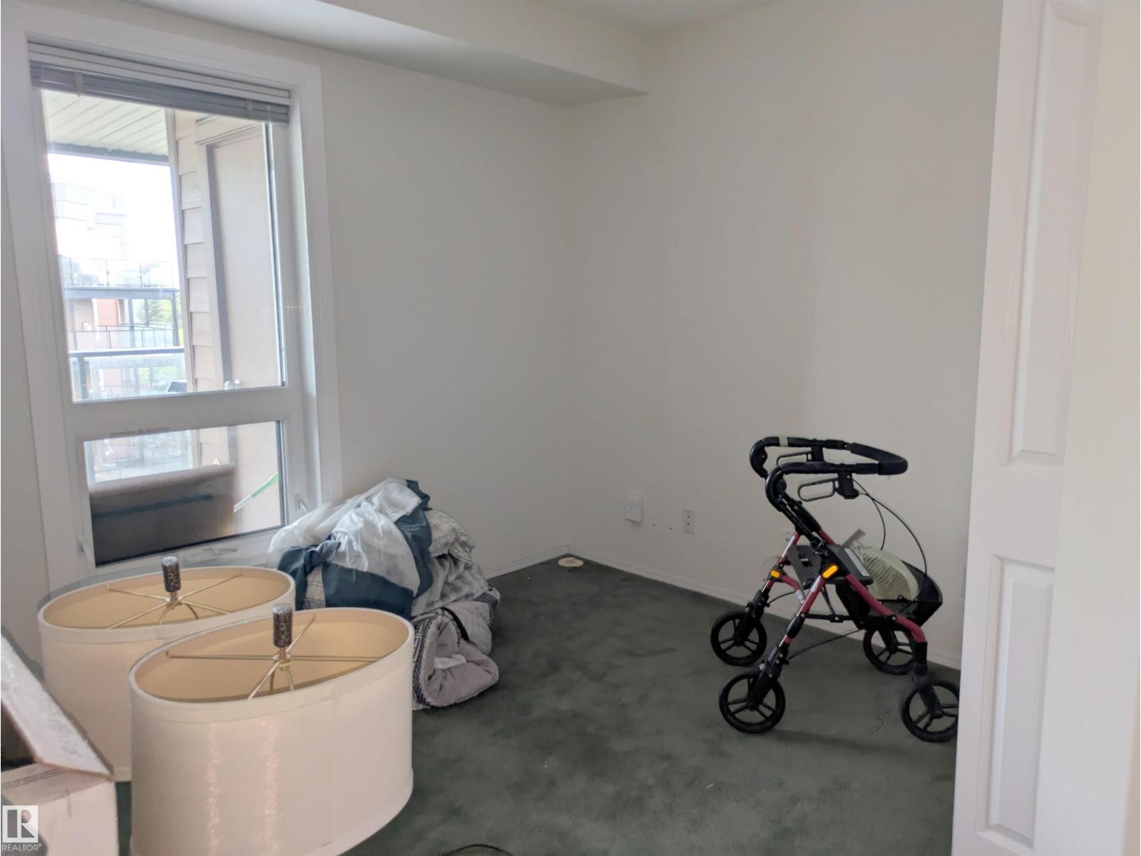 #402 7905 96 St Nw Property Photo 14