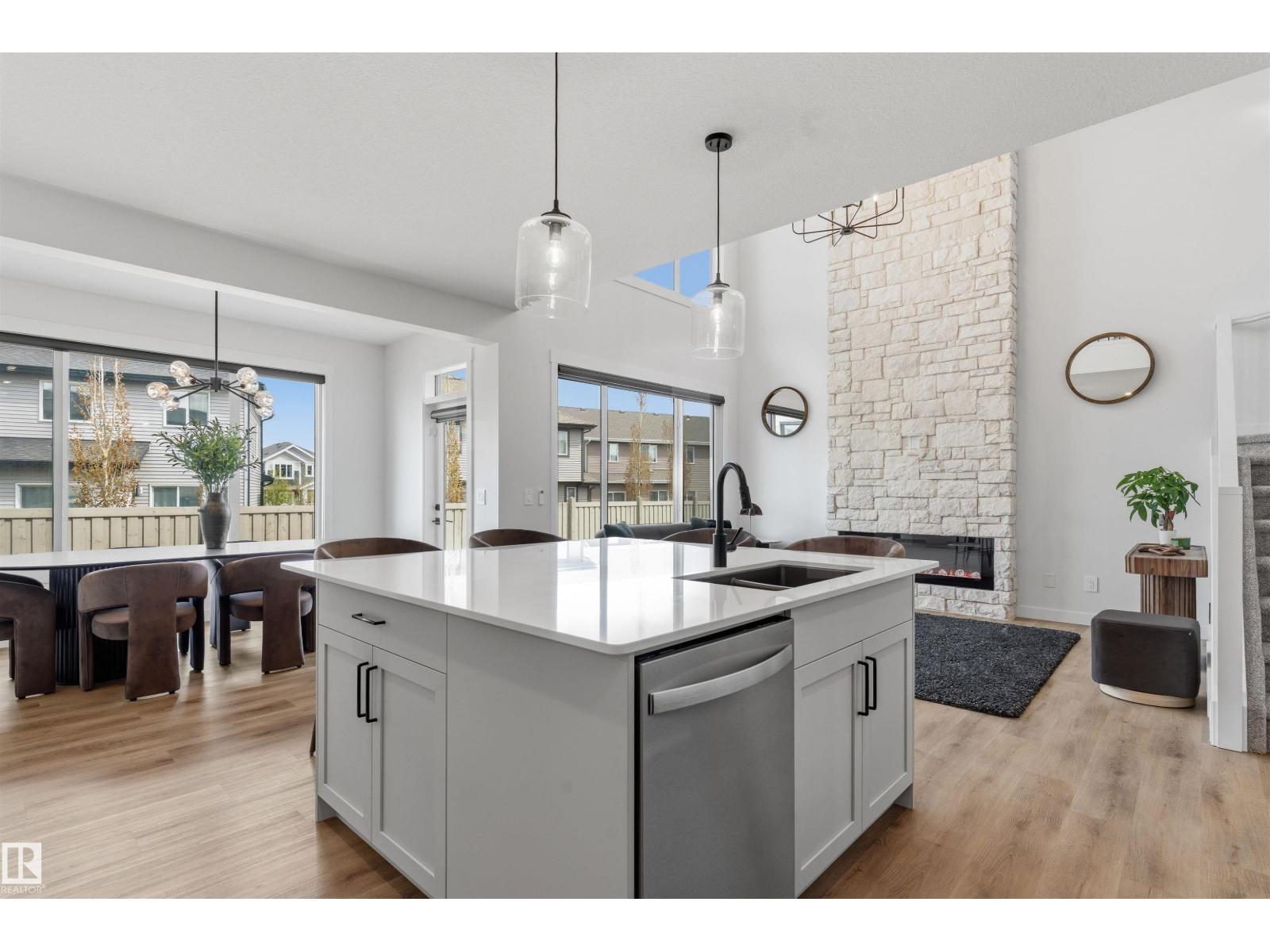 22328 88 Av Nw Property Photo 15