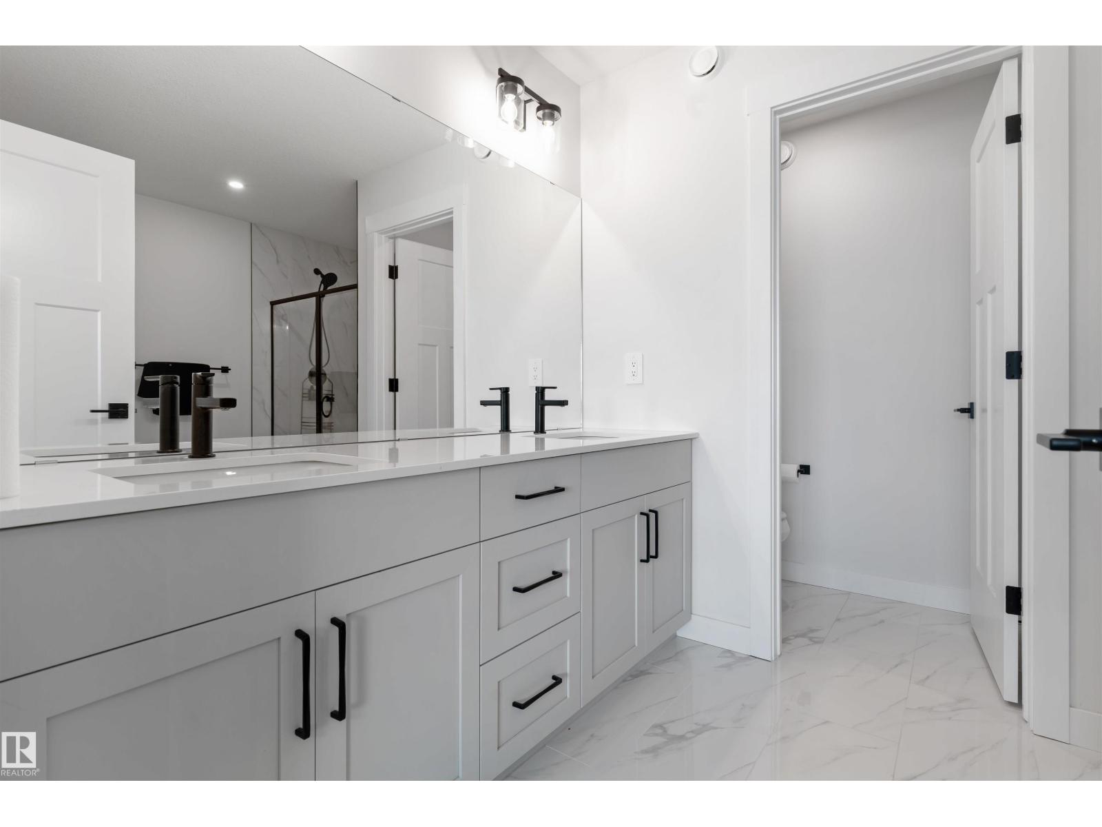 22328 88 Av Nw Property Photo 21