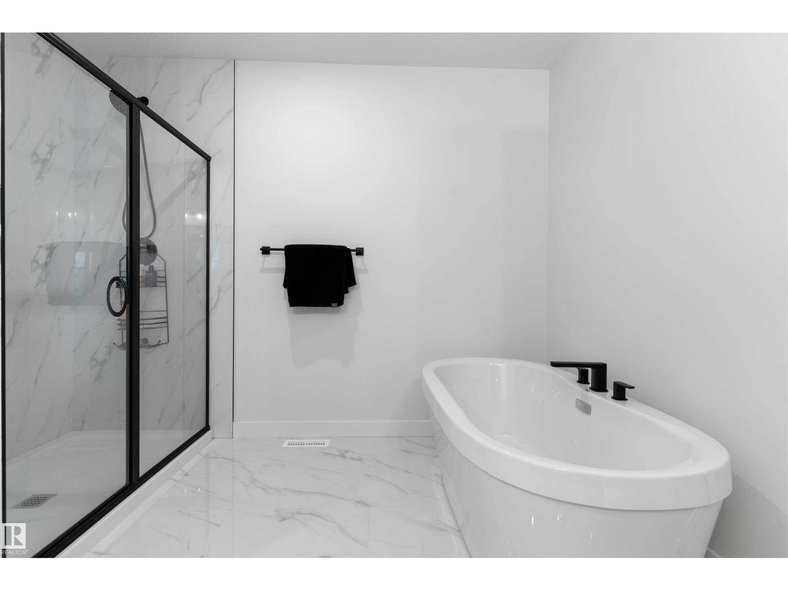 22328 88 Av Nw Property Photo 22