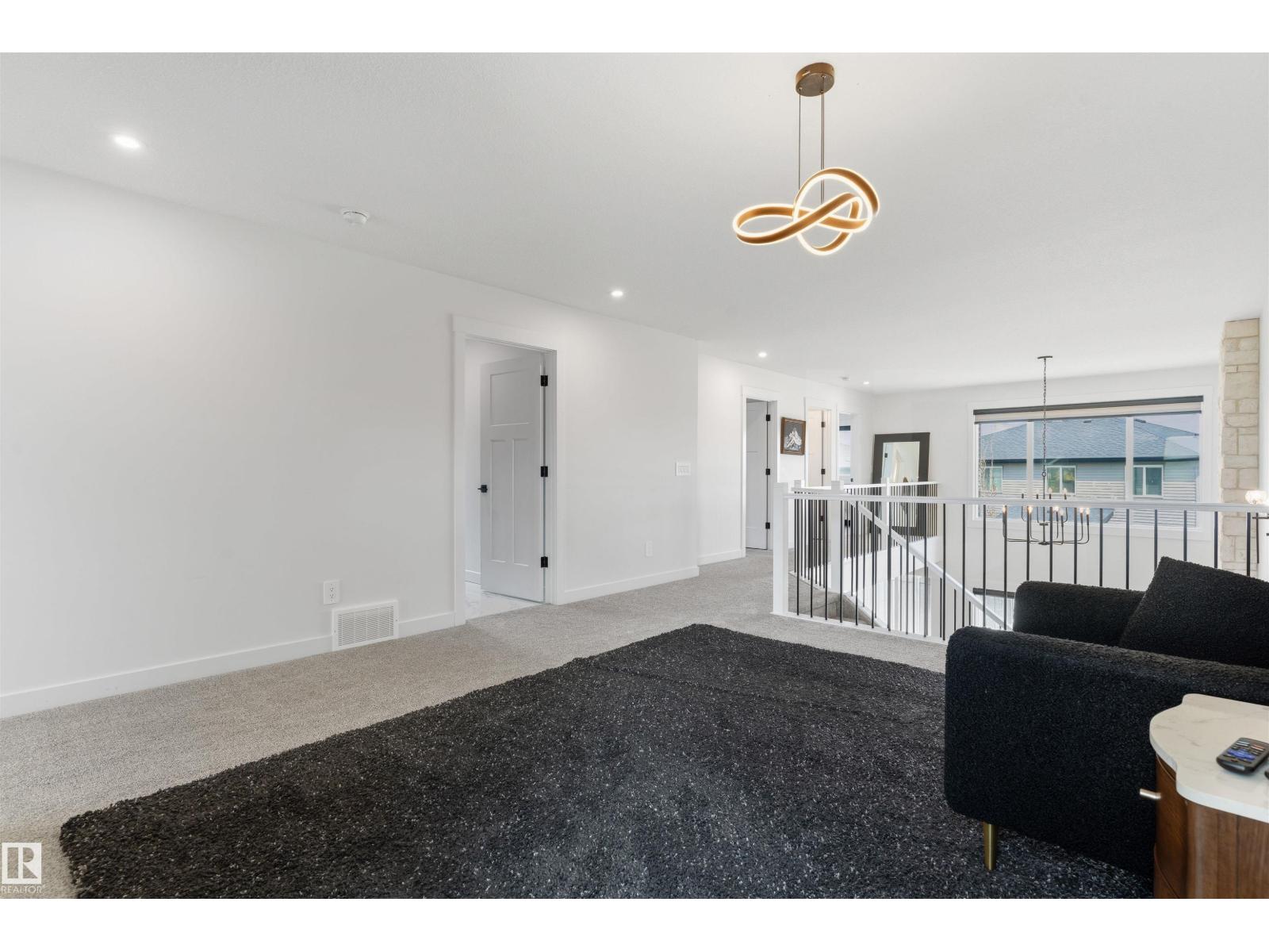 22328 88 Av Nw Property Photo 25