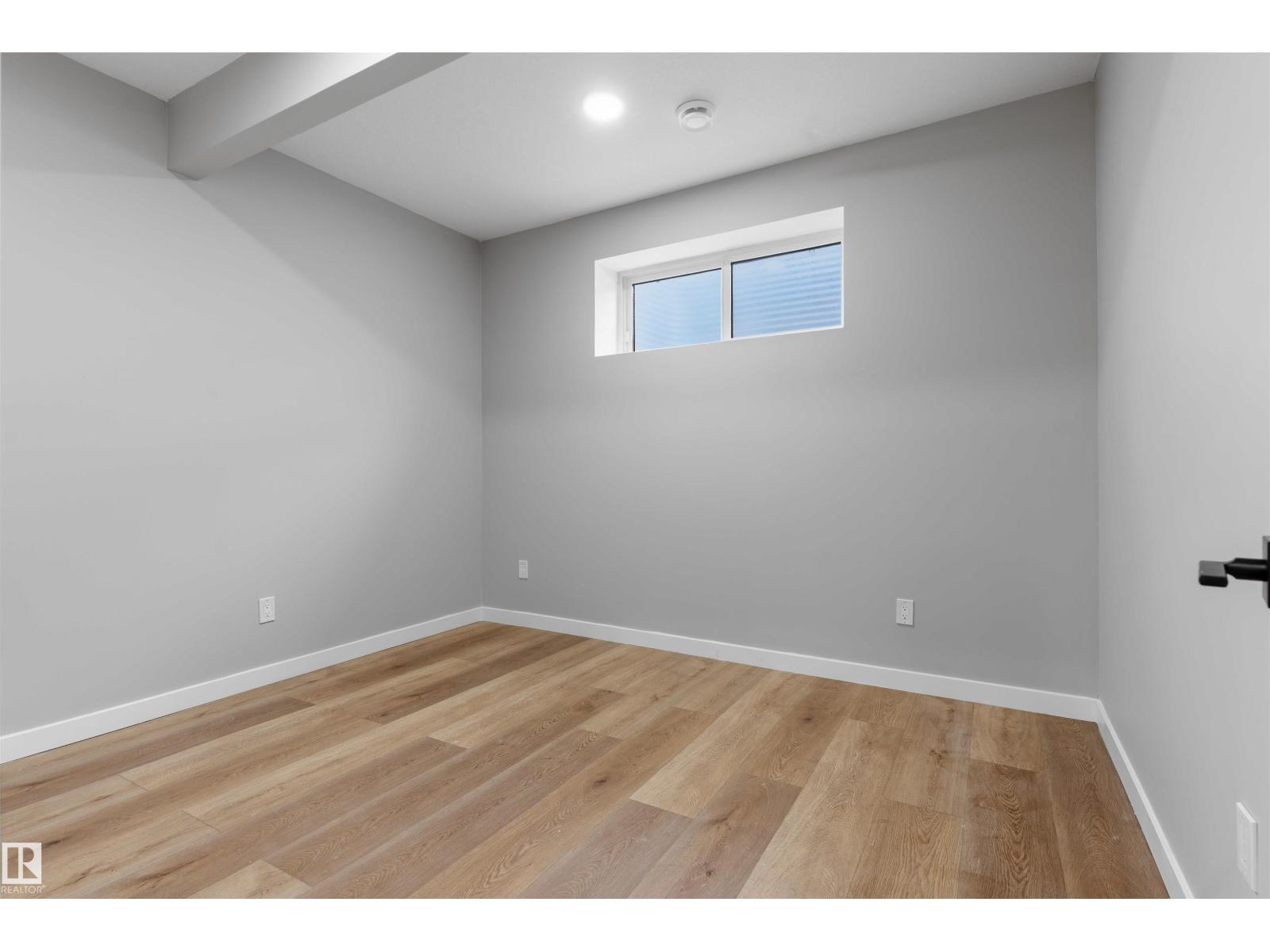 22328 88 Av Nw Property Photo 35