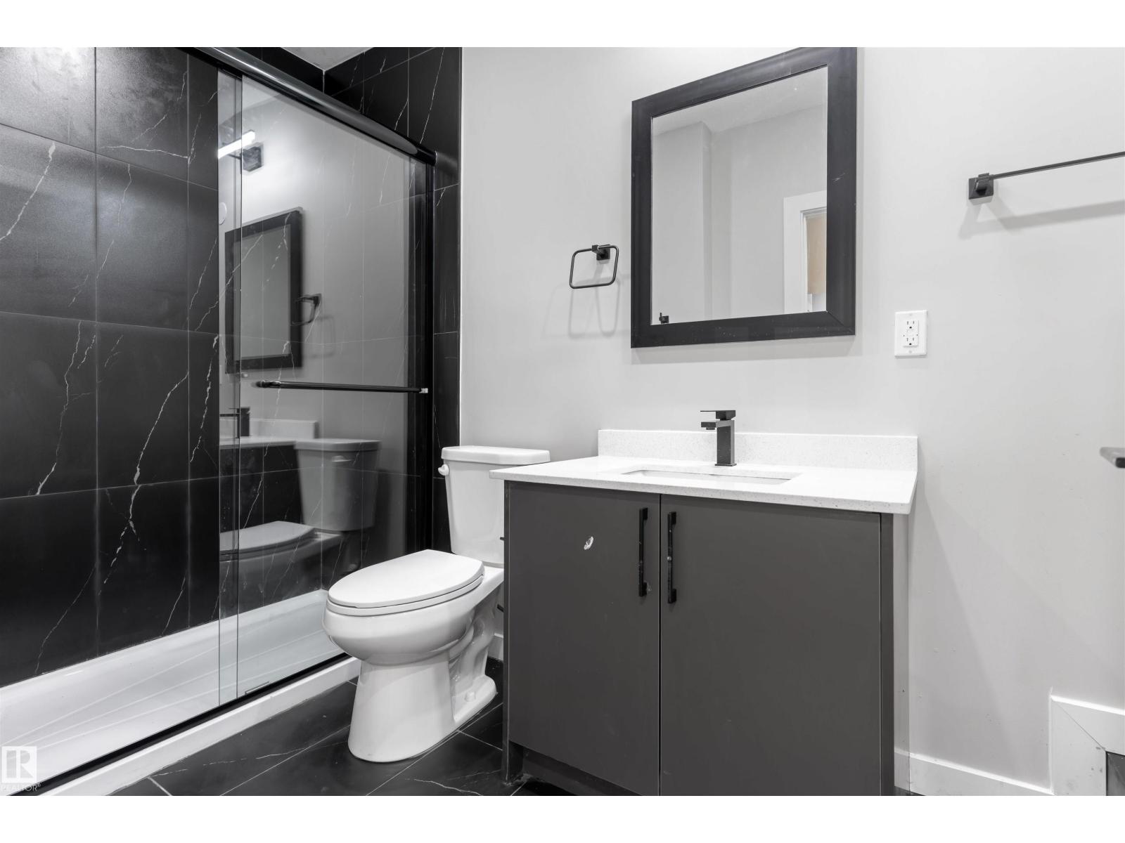 22328 88 Av Nw Property Photo 38