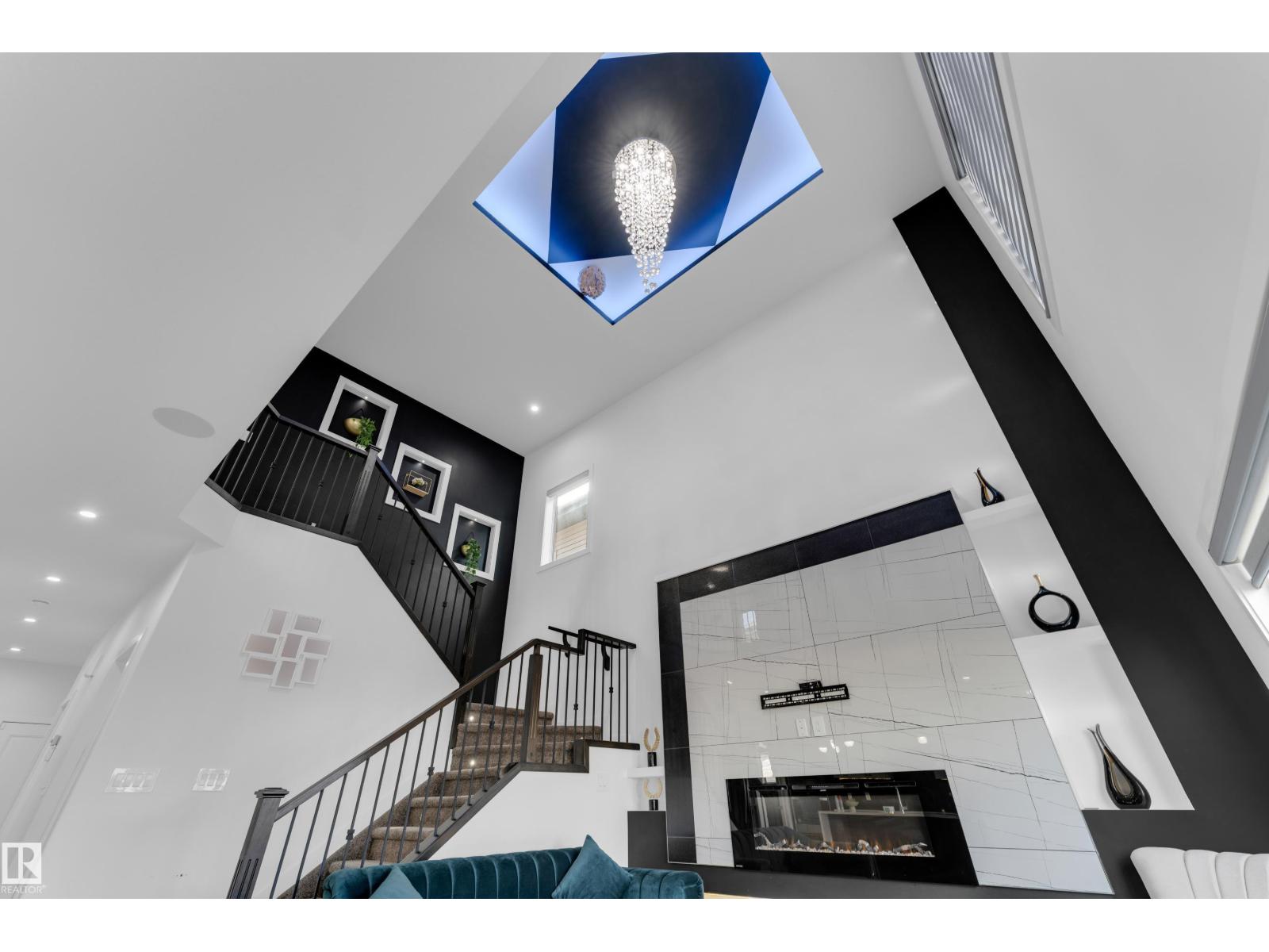 1360 20 St Nw Property Photo 23