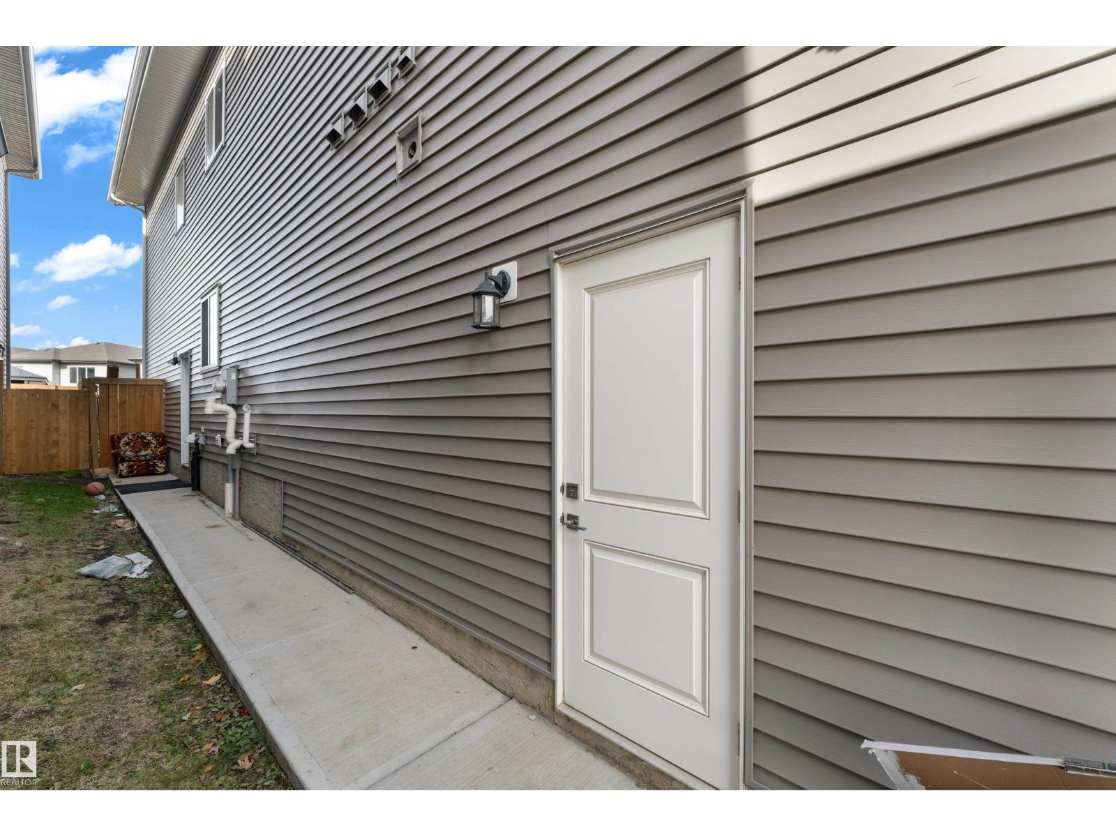 1360 20 St Nw Property Photo 53