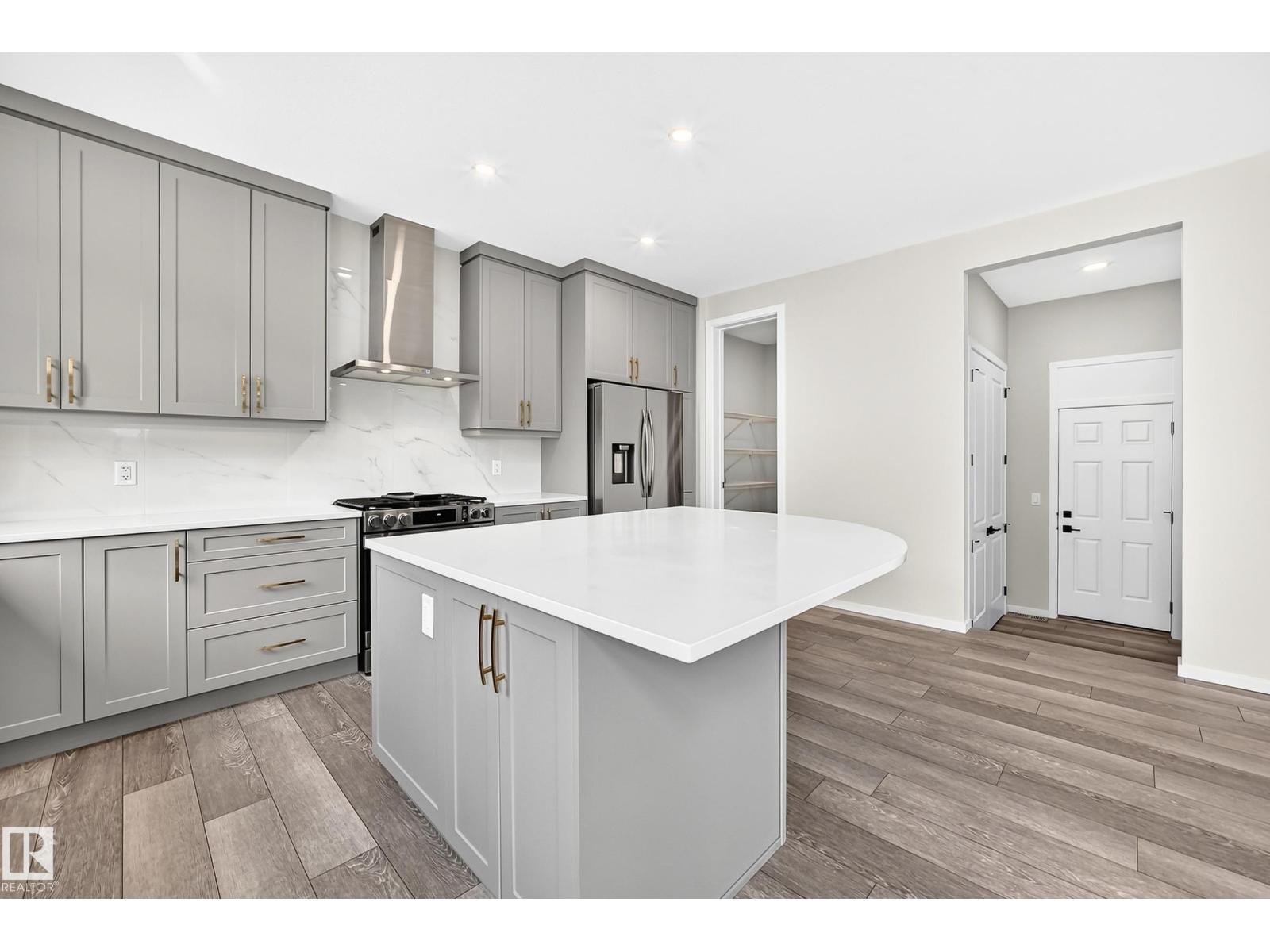 1516 205 St Nw Property Photo 13