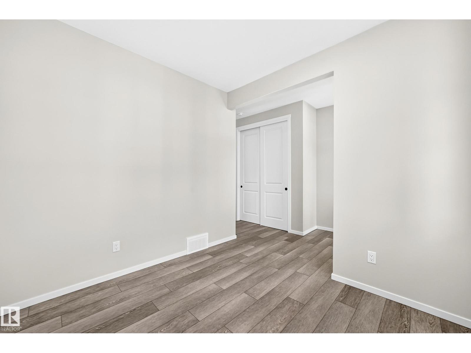 1516 205 St Nw Property Photo 21