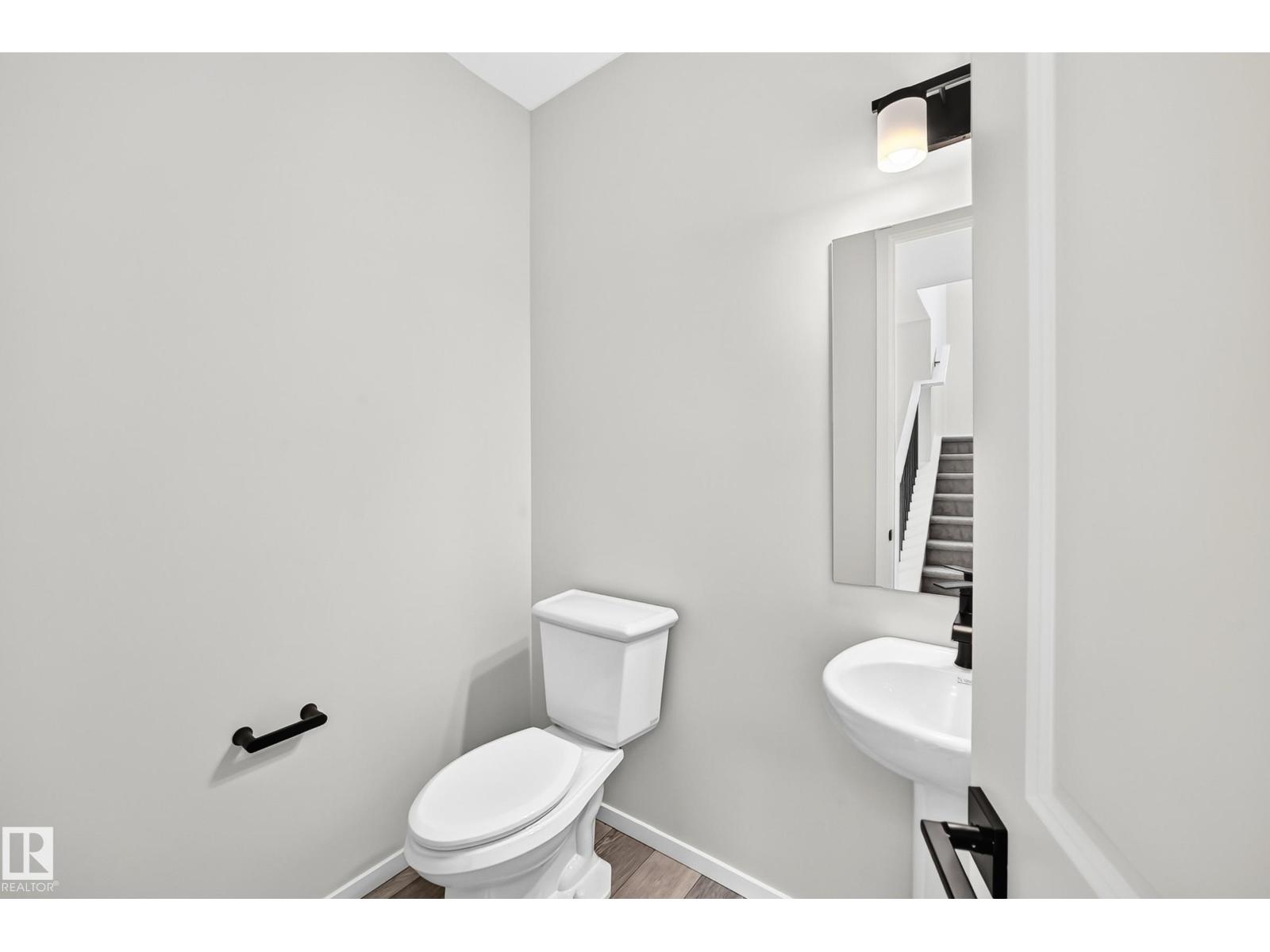 1516 205 St Nw Property Photo 22