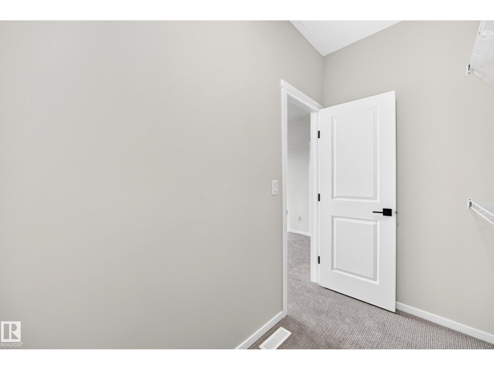 1516 205 St Nw Property Photo 37
