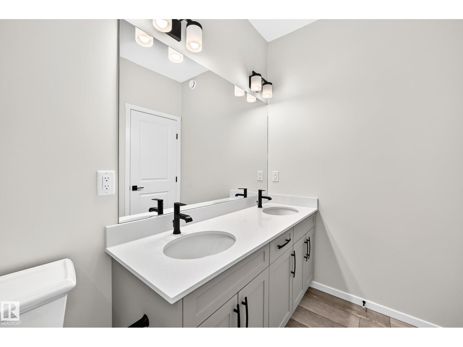 1516 205 St Nw Property Photo 47