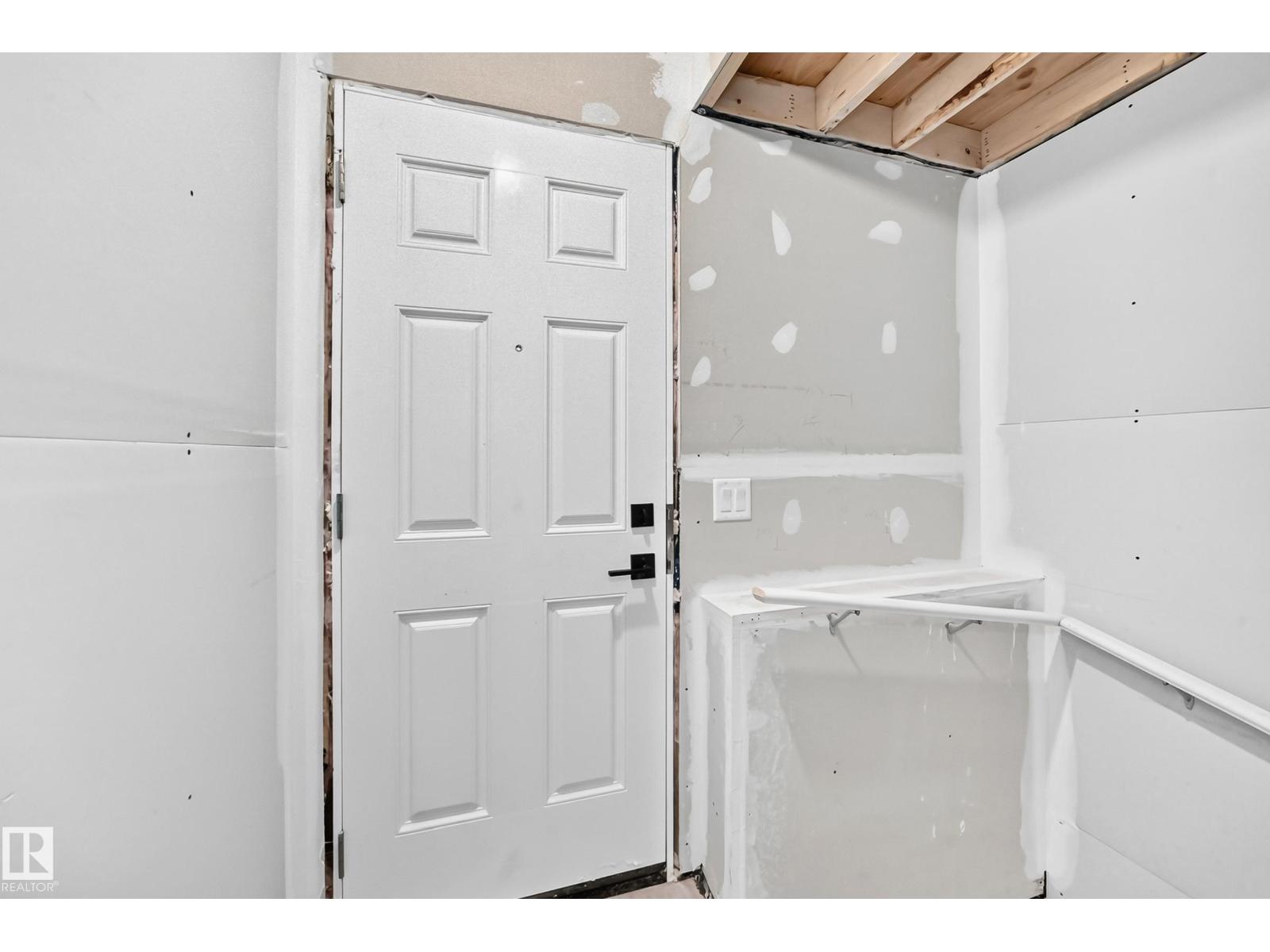 1516 205 St Nw Property Photo 53