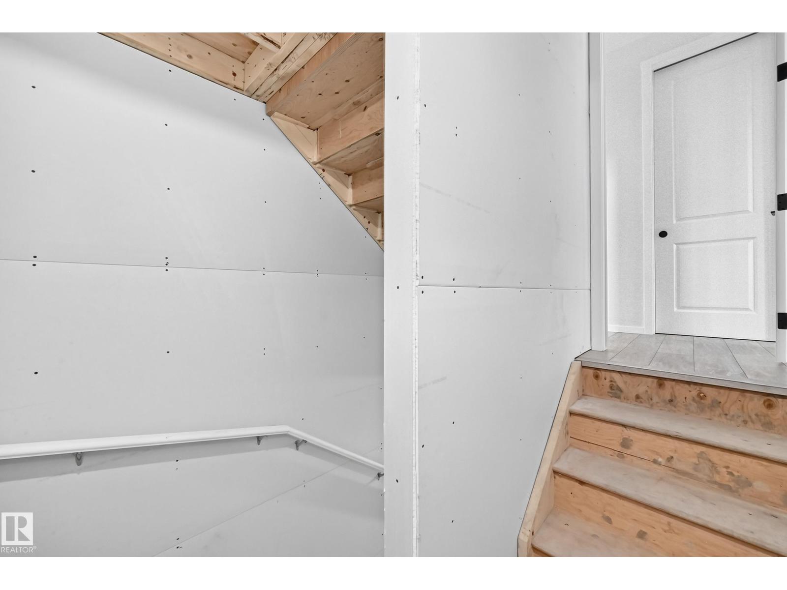 1516 205 St Nw Property Photo 54