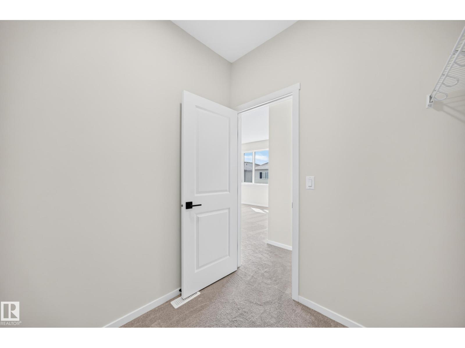 1512 205 St Nw Property Photo 36