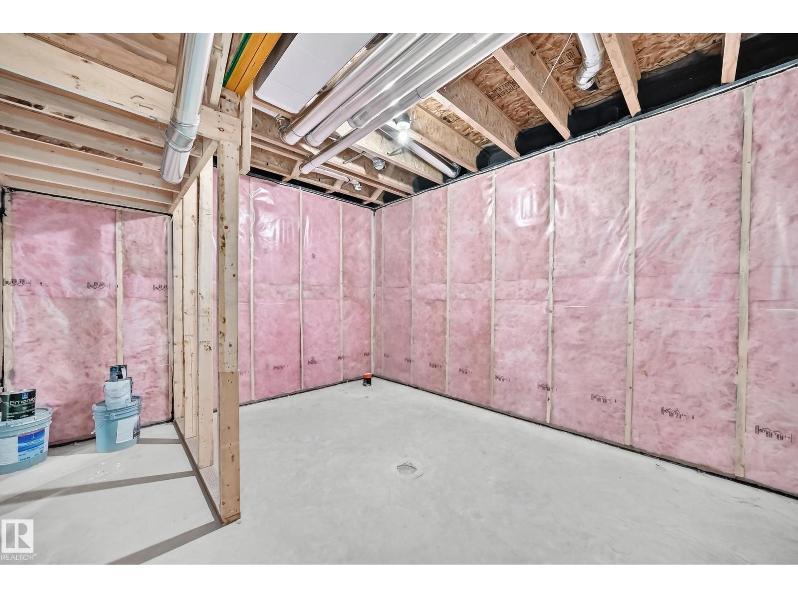1512 205 St Nw Property Photo 55