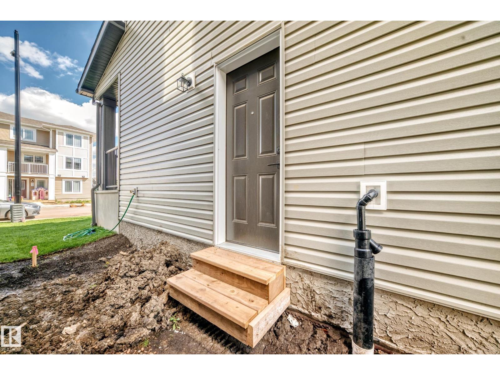 1512 205 St Nw Property Photo 67