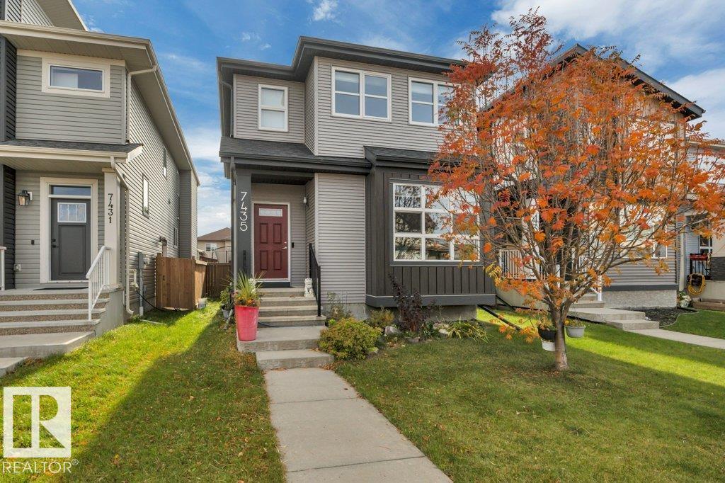 7435 181 Av Nw Property Photo 3