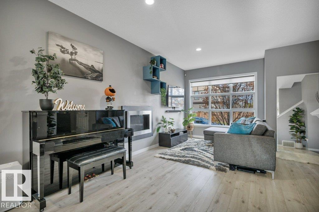 7435 181 Av Nw Property Photo 11
