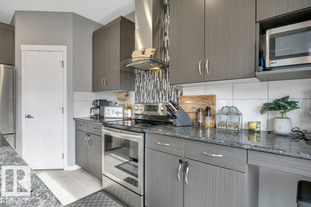 7435 181 Av Nw Property Photo 17