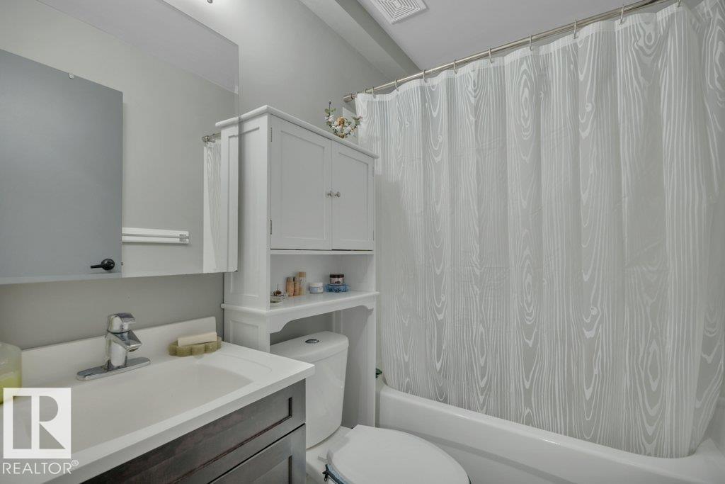 7435 181 Av Nw Property Photo 42