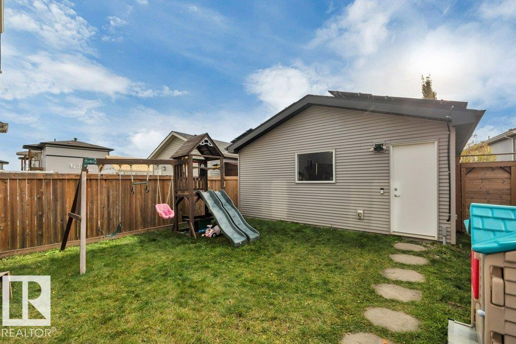 7435 181 Av Nw Property Photo 50