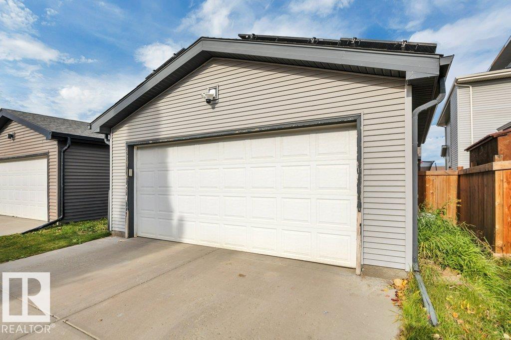7435 181 Av Nw Property Photo 53