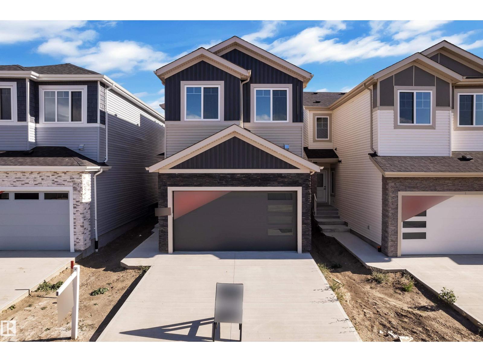 4311 36 St Property Photo 1