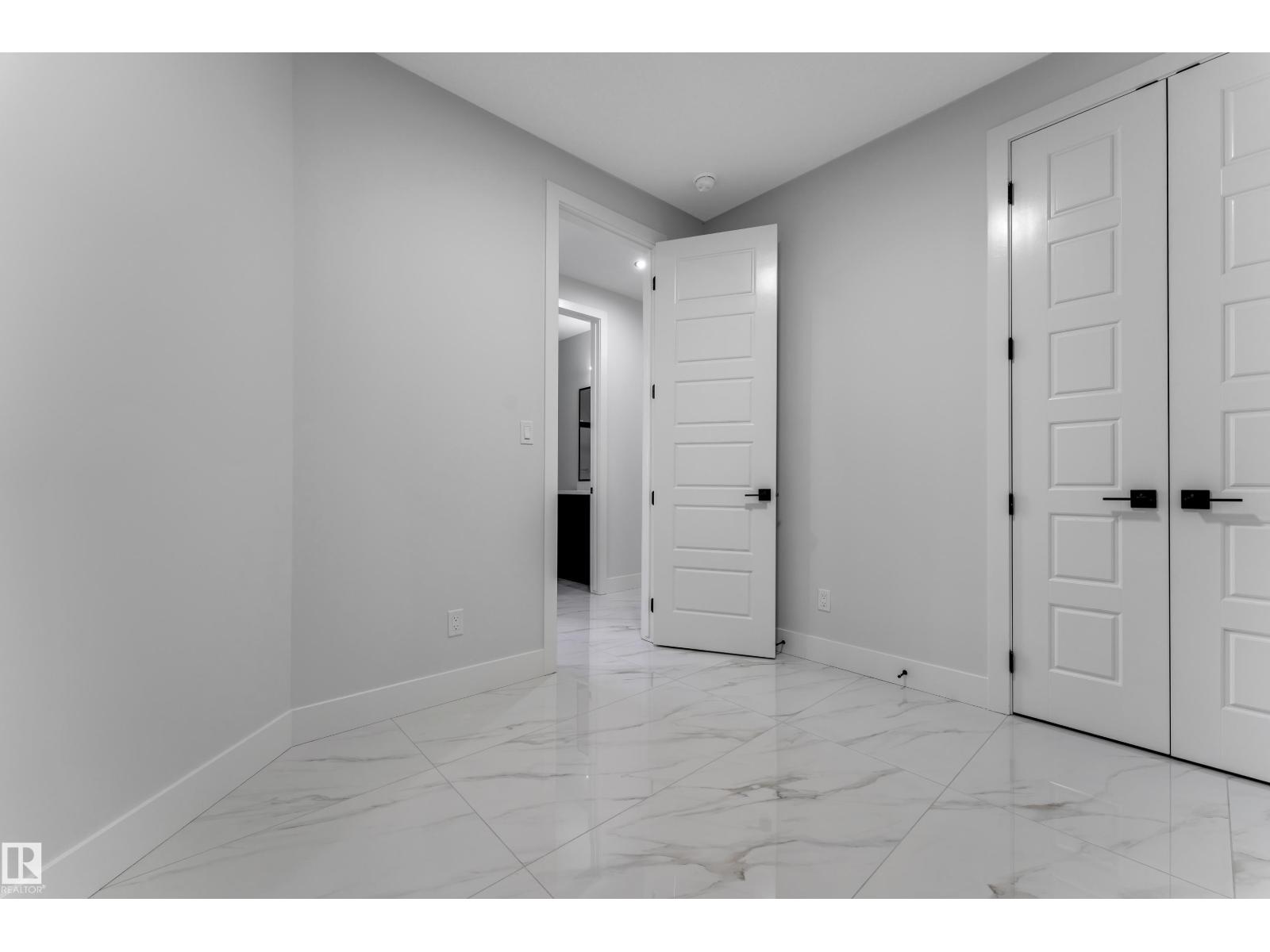 4311 36 St Property Photo 10