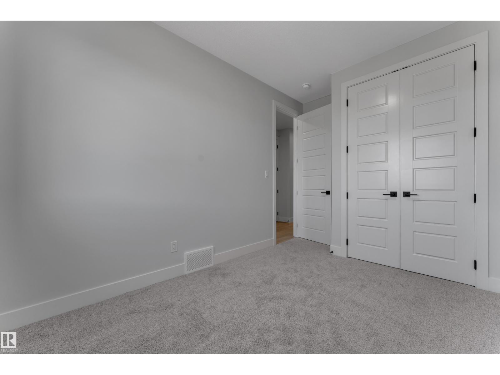 4311 36 St Property Photo 41