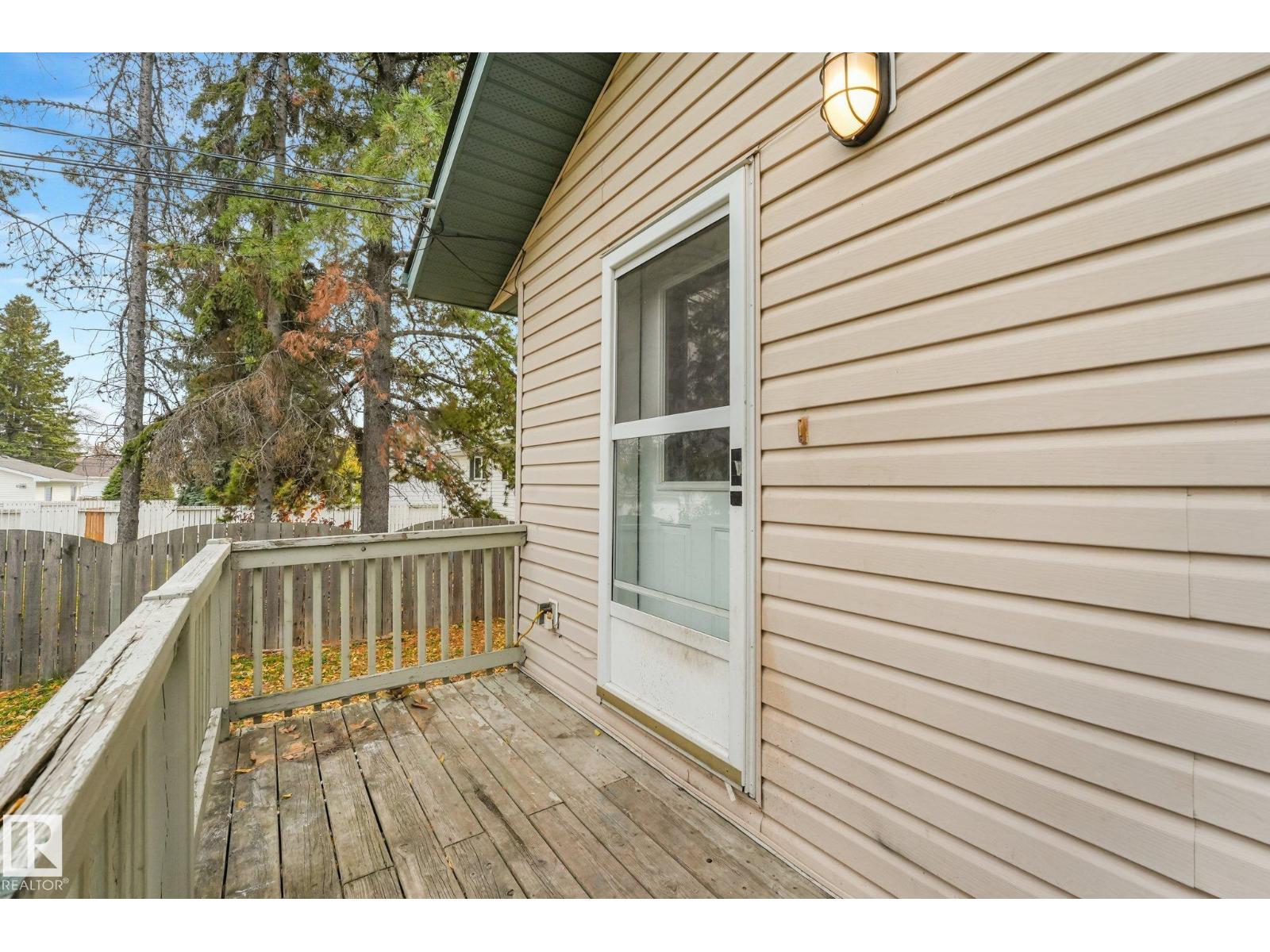 9617 151 St Nw Property Photo 18
