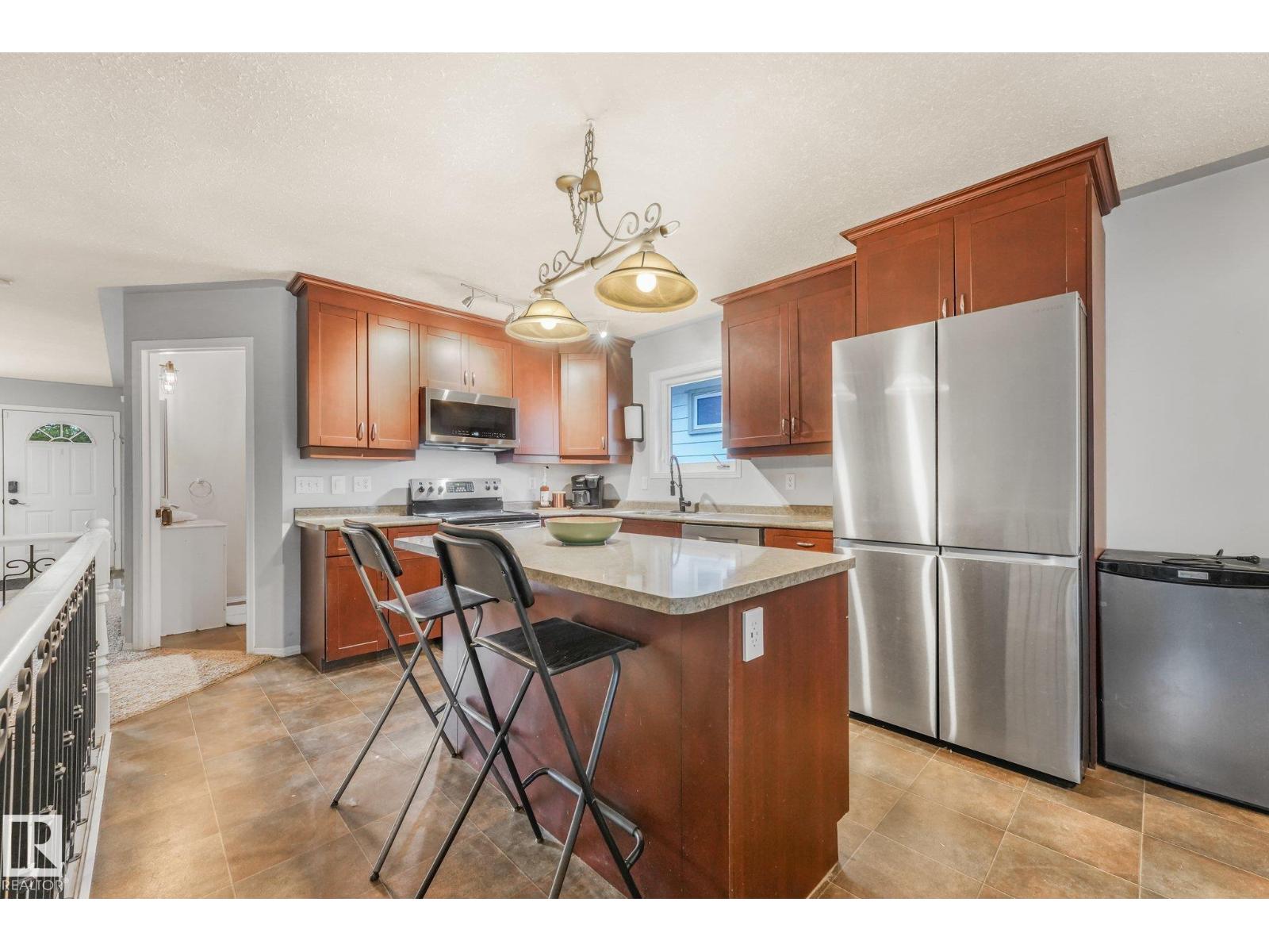 9617 151 St Nw Property Photo 41