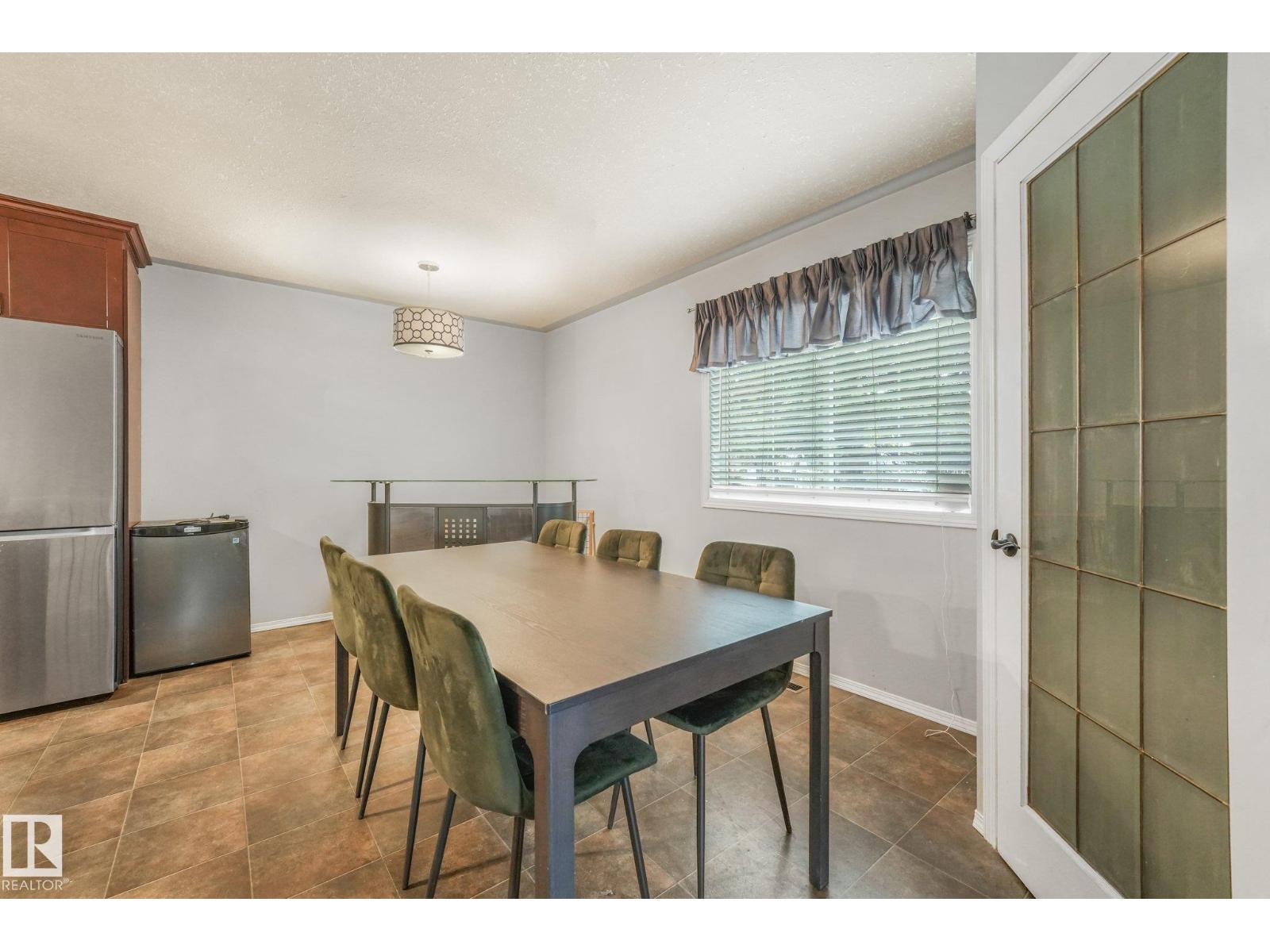 9617 151 St Nw Property Photo 45