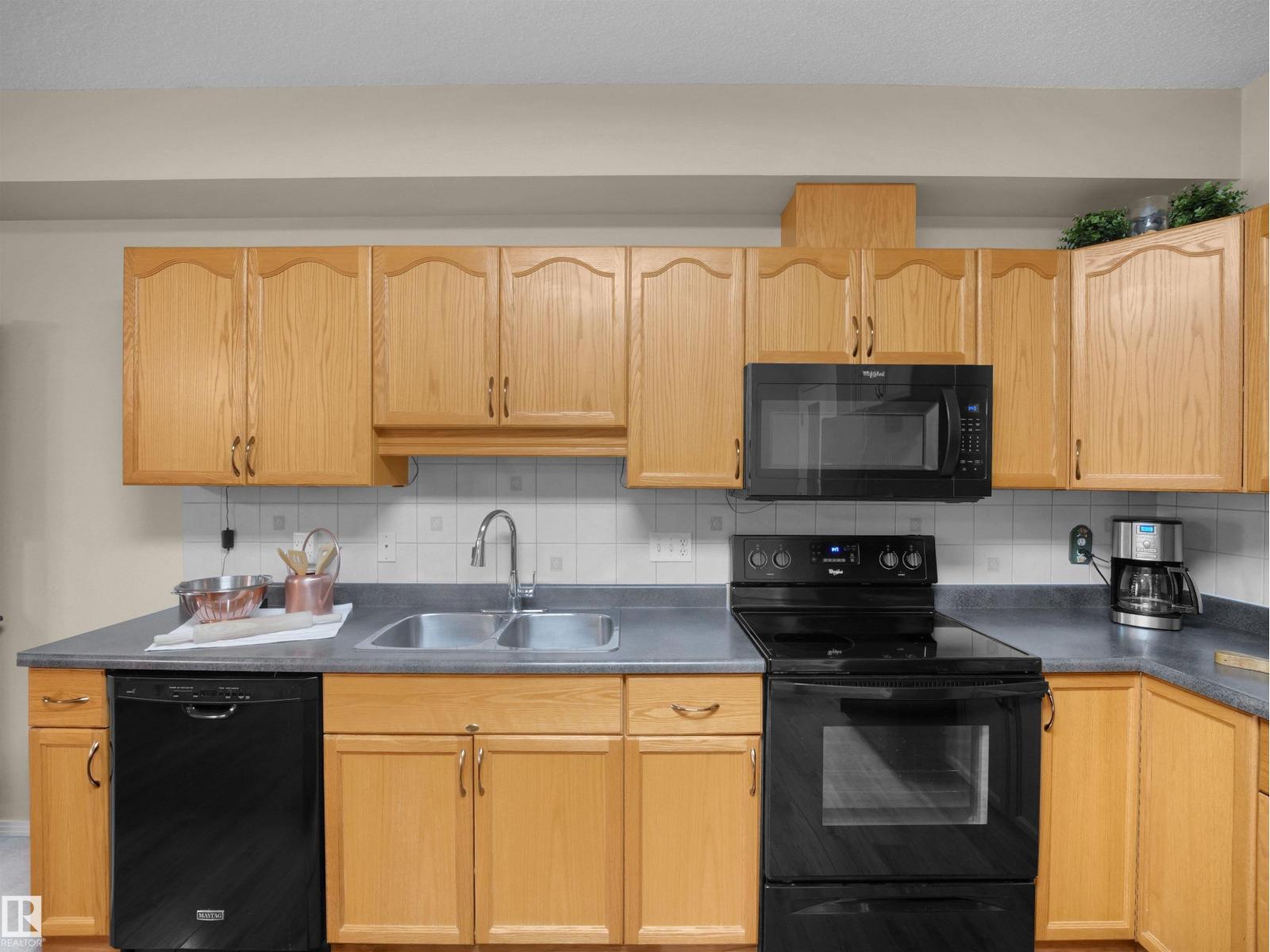 #206 12111 51 Av Nw Property Photo 12