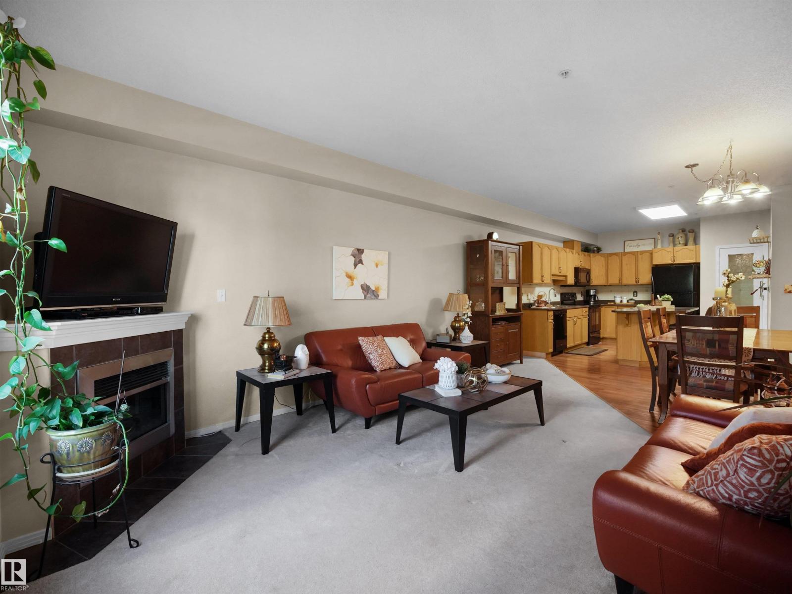 #206 12111 51 Av Nw Property Photo 19