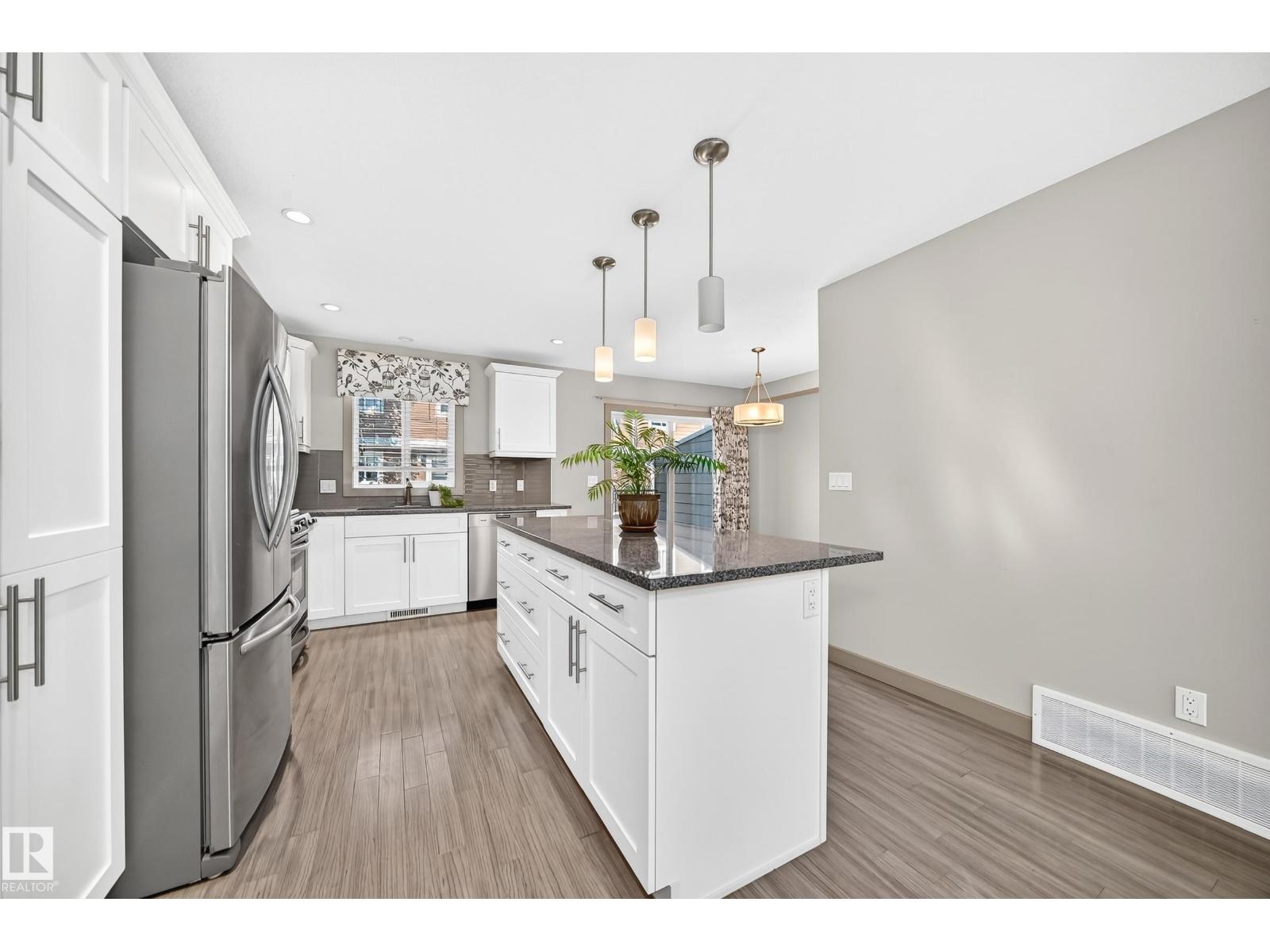 #33 1150 Windermere Wy Sw Property Photo 20