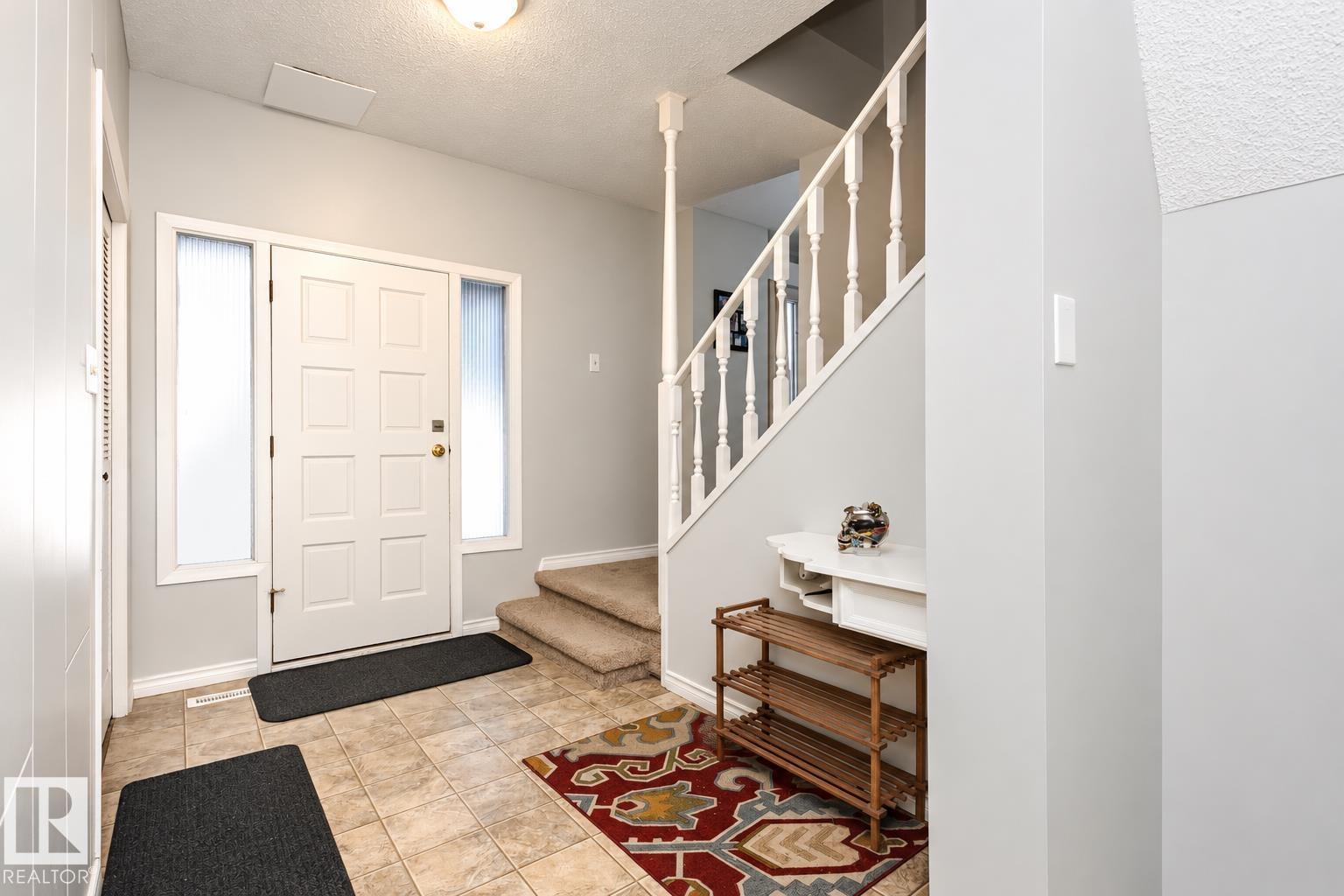 29 Grenfell Av Property Photo 2