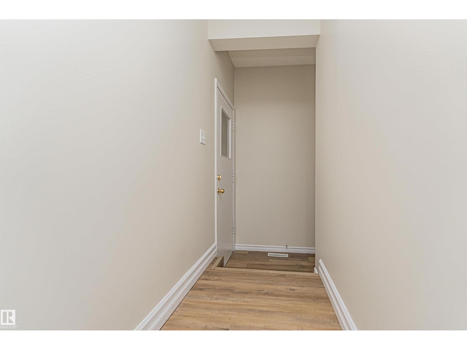 29 Grenfell Av Property Photo 13