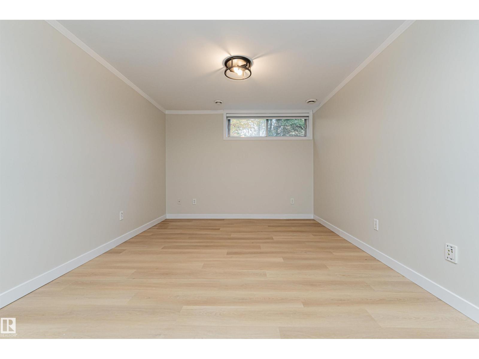 29 Grenfell Av Property Photo 20