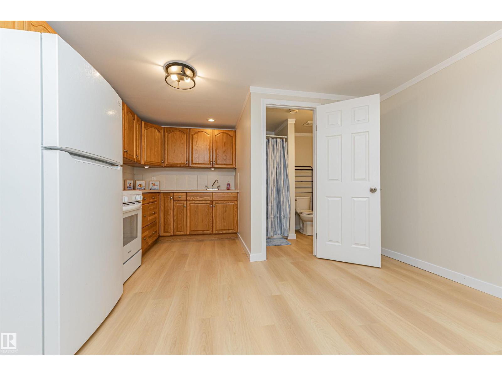 29 Grenfell Av Property Photo 22