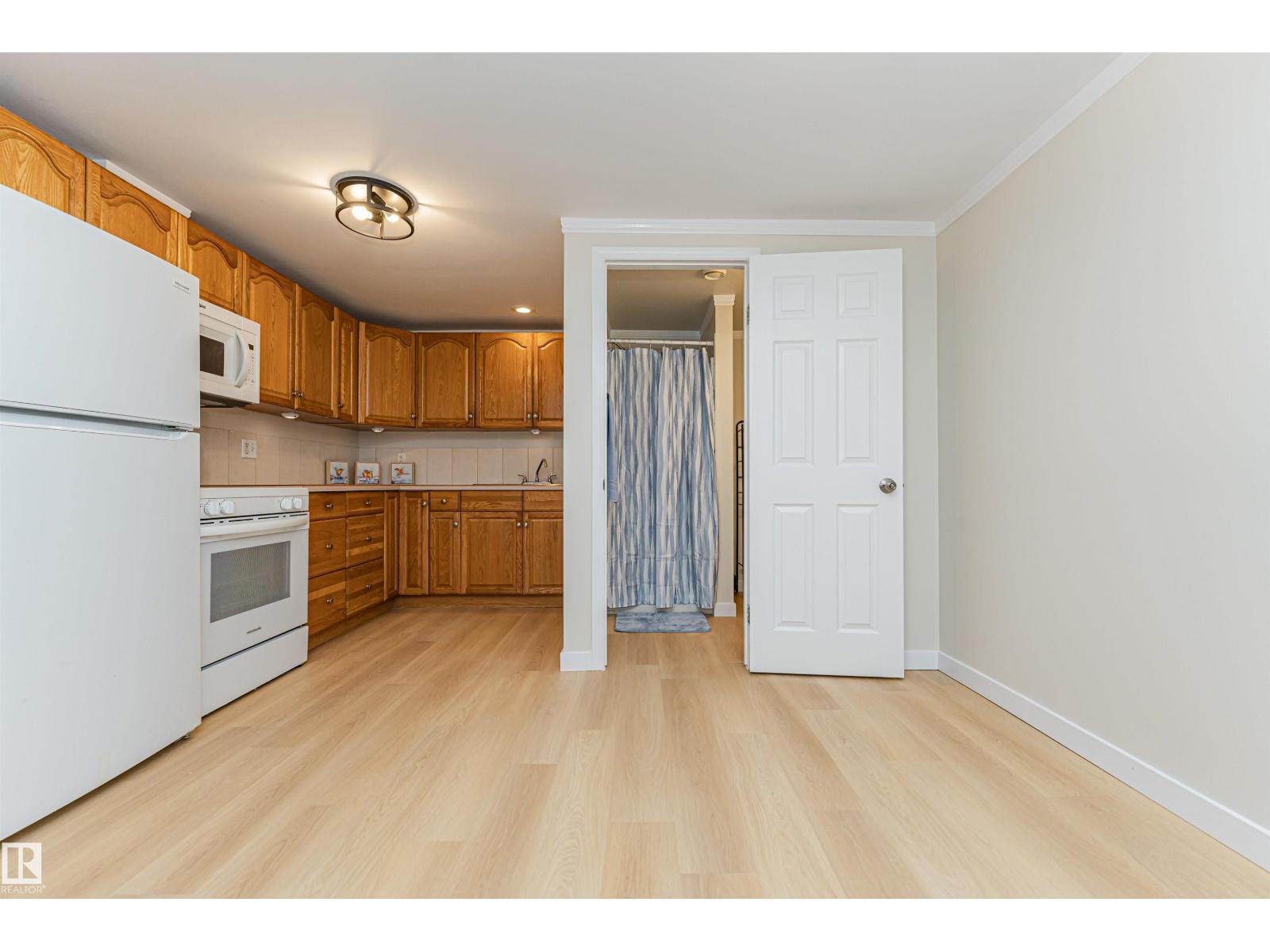 29 Grenfell Av Property Photo 28