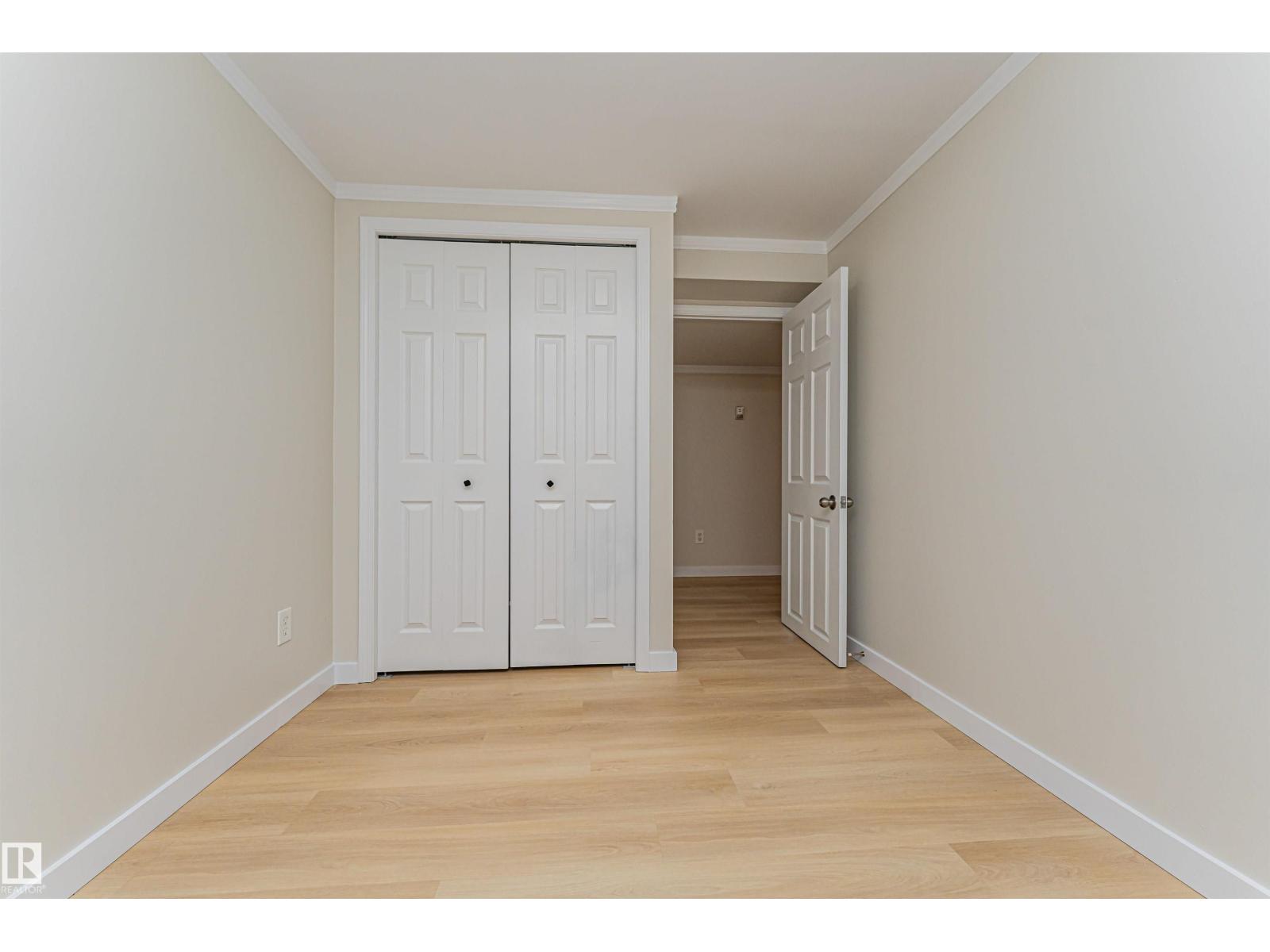 29 Grenfell Av Property Photo 33