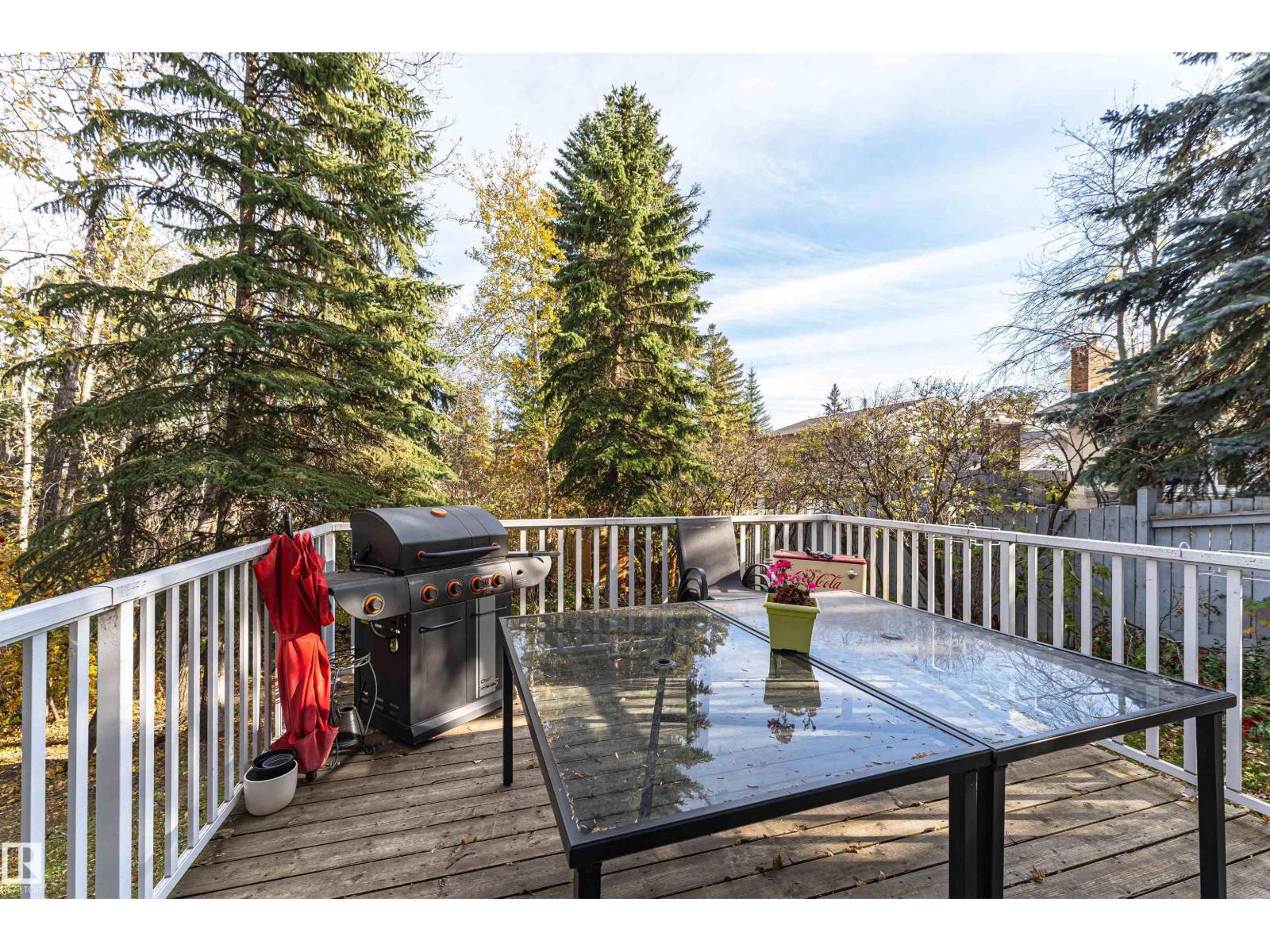 29 Grenfell Av Property Photo 38