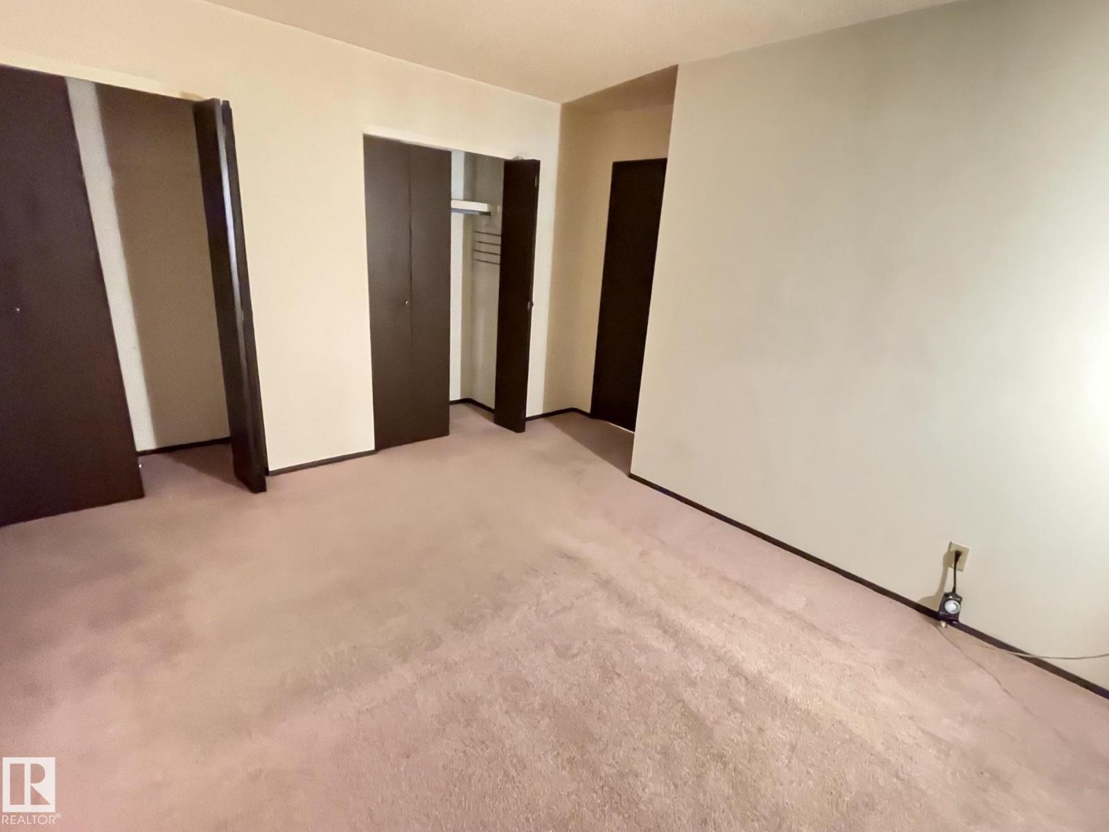 18223 74 Av Nw Property Photo 21