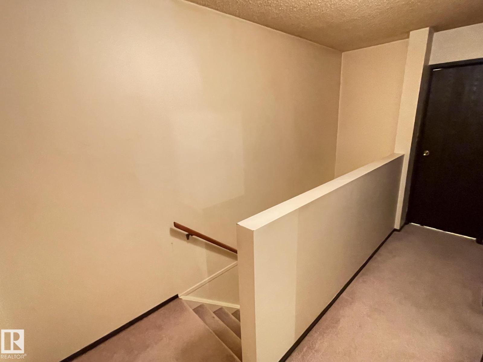18223 74 Av Nw Property Photo 25
