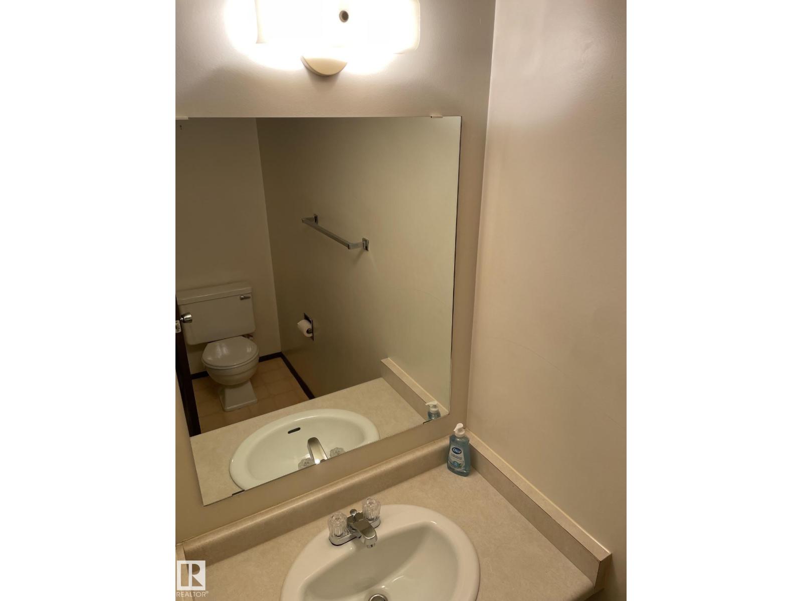 18223 74 Av Nw Property Photo 28