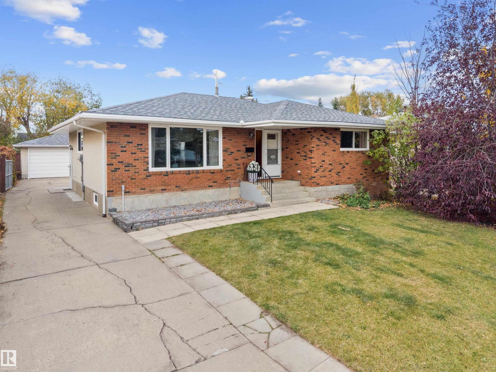 10420 36a Av Nw Property Photo 1