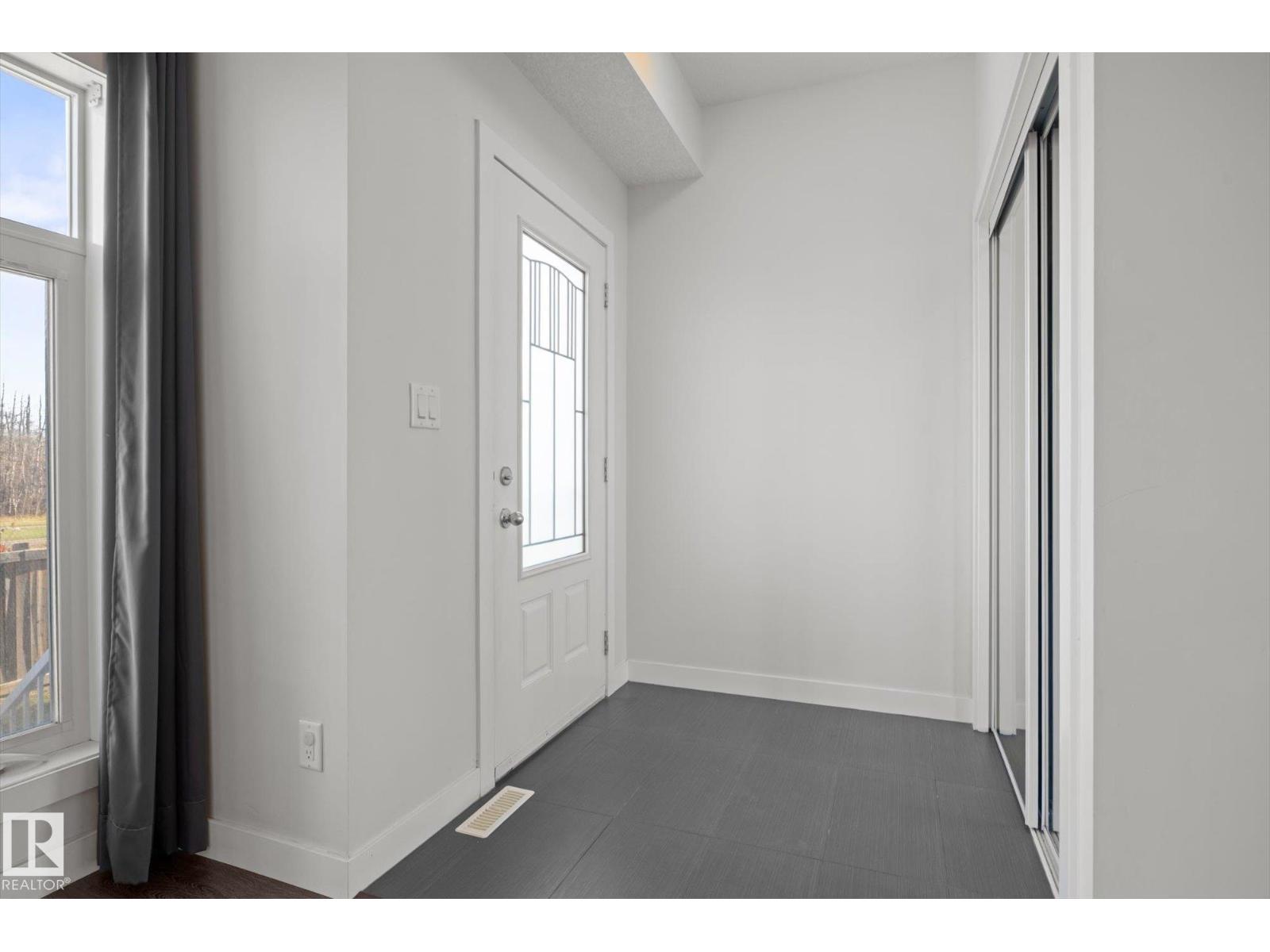 #16 723 172 St Sw Property Photo 7