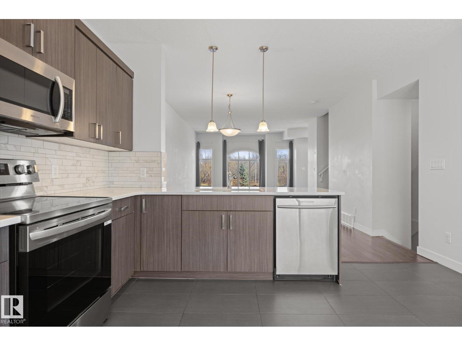 #16 723 172 St Sw Property Photo 16